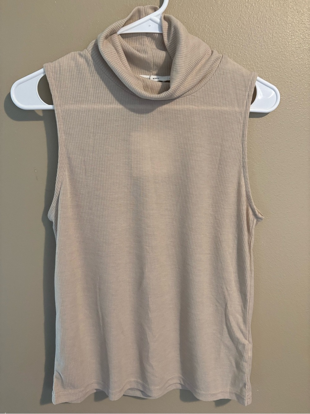 Mod Ref Sleeveless Turtleneck Tank Top in Light Beige